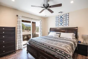 Desert Getaway 2 Bedroom Guest House - Image 4