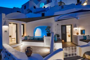 Stellar Sun Suite-1BR/Hot-Tub/Sea View - Image 2