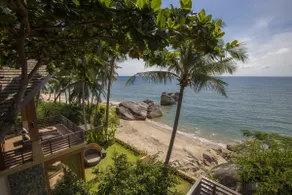 Baan Hinyai | 5BR Beachfront Pool Villa in Lamai - Image 4