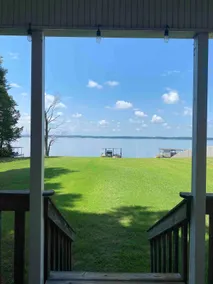 Enjoy Sunsets at Fully Equipped Home on the Lake - Image 3