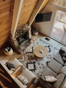 Little Antler A-Frame | cozy, quiet, & lake access - Image 4