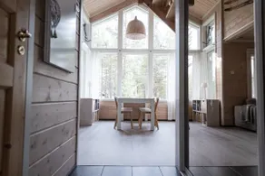 Bright semi-detached house, entire apartment. Air conditioning - Image 2