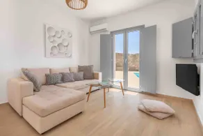 Mayz Villa with Partial sea view & Private pool - Image 3