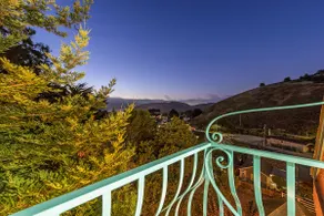 Airbnb Top 10 Knoll Top Property San Francisco - Image 2