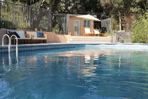 Private Garden Cottage Belmont Hills*Pool*HotTub* - Image 2