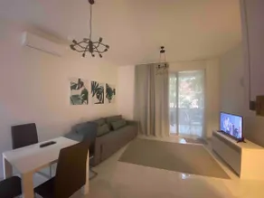 Delmar Residence - Image 2