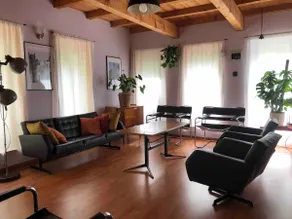 Walnut Guesthouse Igal - Image 2