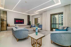 USMANS 4BDRM JBR Sadaf Next to Ritz Carlton Walk Daily Housekeeping JBR - Image 3