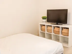 Ocean view middle suite | Modern & cozy - Image 2