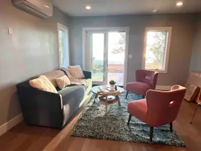 Bay View King Apartment A - Image 2