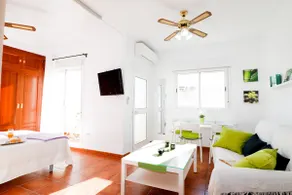 Antonio's Apartments, Apto moscatel - Image 2