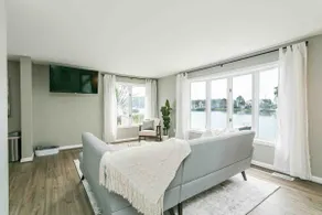 Stay on the Bay *Waterfront*Hot Tub* - Image 3