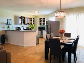 Mariposa Beach House - Image 4