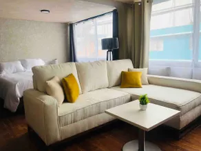 Beautiful Loft-Style Apartment, Downtown Toluca - Image 2