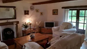 300 year old tradition irish cottage - Image 3
