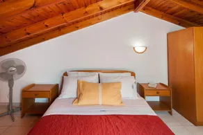4 persons attic apartment - Image 4