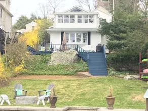 The Lakehouse on Candlewood (waterfront) - Image 2