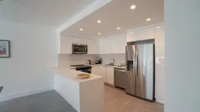 Premium located cozy apartment in Sunny Isles - Image 4