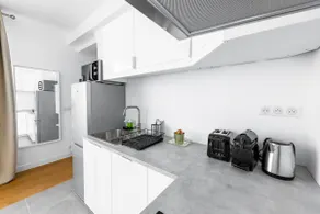 101 - 2 rooms, Parking, 10 min to Paris and Airports - Image 5