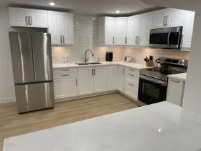 Modern & spacious 3 bedroom 1 bath 2 free parking - Image 5