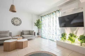 Athenian home - Image 5