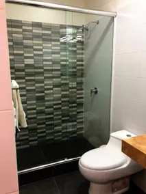 Fully furnished apartment on the 17th floor - Image 4