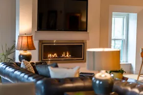 Luxe Penthouse Retreat - Harbor Views, Downtown - Image 2