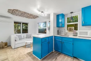 the artist's suite in the trees | treehouse blue - Image 5