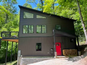 SALE! RRG Cabin w/Hot Tub, Game Room & EV Charger - Image 5