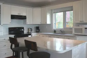 Modern Lake Front Getaway on Lake Isle! - Image 3