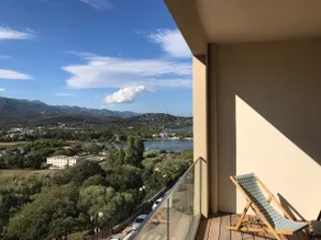 Charming apartment in the heart of the city & parking - Image 2