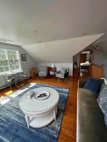Clinton Ave Retreat - Peaceful & Perfect Location - Image 5