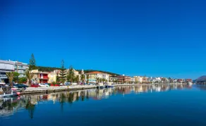 A & B Minimal Suite with Sea View in Argostoli - Image 4