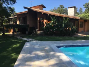 Sunny Country House with Pool - Image 3