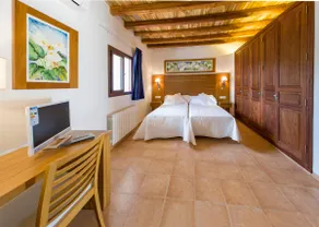 can Gertrudis Villa con Piscina Ping Pong Wifi Santa Gertrudi - Image 2