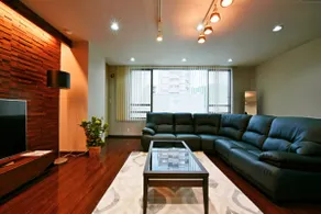 Suzu's Apartments, Family apartment pm4f - Image 4