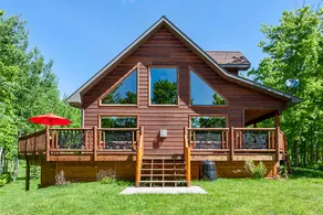 Retreat to The Woods- 10 miles from downtown - Image 2