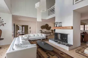 Ocean views & Private Ocean Access, Designer Home - Image 4