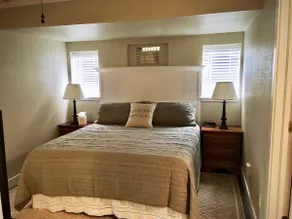 The Deluxe Suite - Image 3