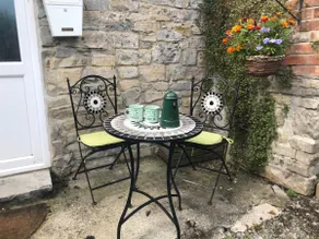 The Potting Shed - cosy country cottage - Image 4
