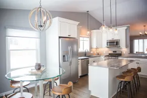Spacious Executive 2BR Home Near Shopping & Dining - Image 2