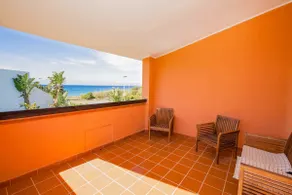 Villa with swimming pool 50 meters from the sea - Image 2