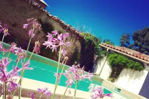 Stylish gîte with private heated pool sleeps 6 - Image 3