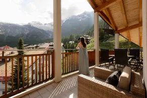 Victoria’s Home - duplex penthouse with stunning mountain views - Image 4