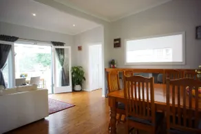 Mayview ( Family&Pet friendly) 4 adults 2 children - Image 2