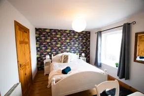 Fishermans Cottage Stunning Two Bedroom with Views close to town - Image 2
