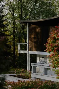 Mid-Century Oasis Hudson Valley w/ hot tub & pool - Image 3
