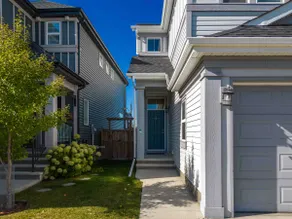 Pet & Family Friendly | Large Home | Park Behind | - Image 3