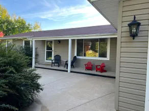 Cozy 5-Bed, 3-Bath Retreat 5 Min to Dwtn. Petoskey - Image 2