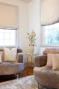 Elegant & Luxurious, Clean & Cheerful entire house - Image 4